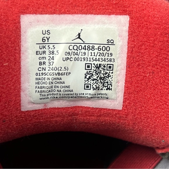 Air Jordan 3 Retro SE GS Unite Youth Red Shoes - Youth 6Y - Women’s 7.5 - Picture 9 of 9